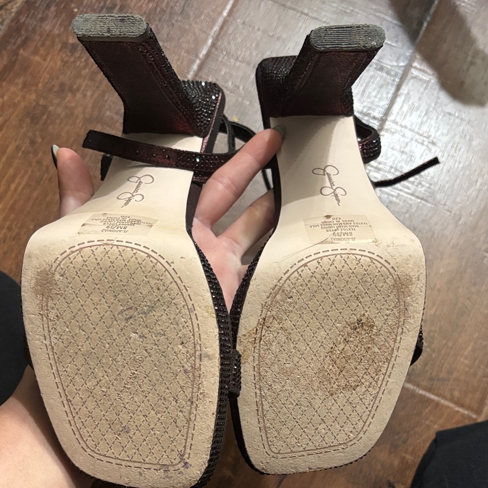 Jessica Simpson Heels - Picture 2 of 6